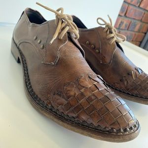 True Religion - Men’s Brown Leather Dress Shoe (with Special Details) Size: US9